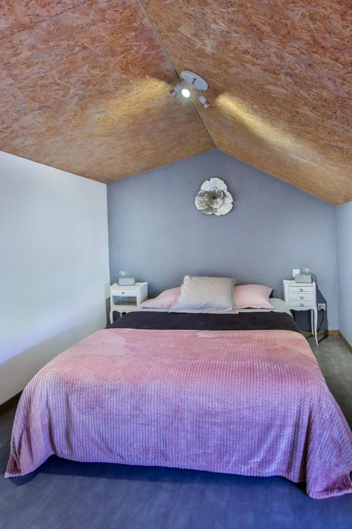 Guest house Domaine D'aromm - D'hotes & - Piscine, Etangs & Animaux - Au Calme Ouches