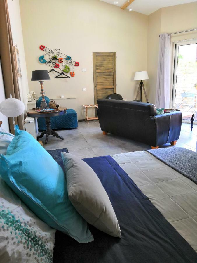 Domaine D'aromm - D'hotes & - Piscine, Etangs & Animaux - Au Calme Gasthof *